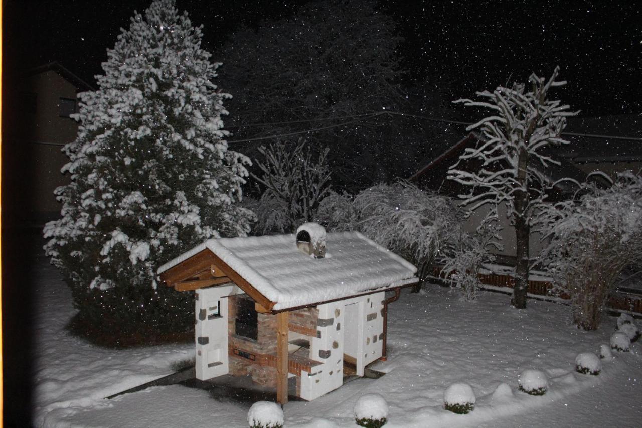 Ferienwohnung Hofleben Reiner Neukirchen vorm Wald Dış mekan fotoğraf